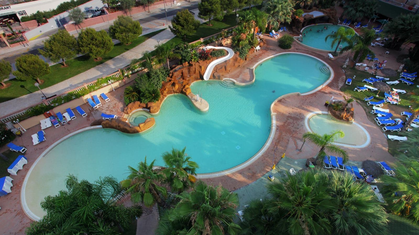pools-outdoor-pool