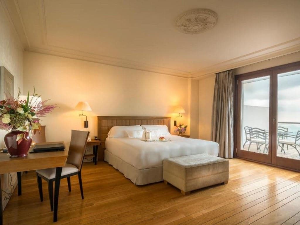 rooms-terrace-room