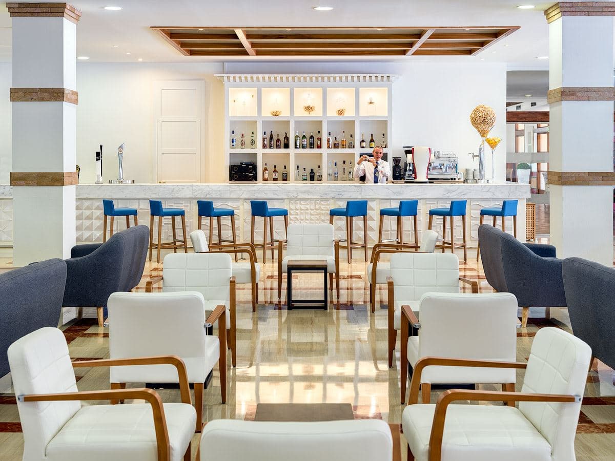 bars-lobby-bar