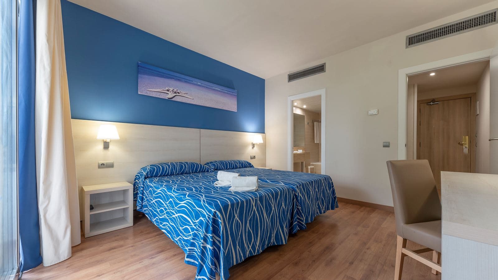 rooms-standard-room