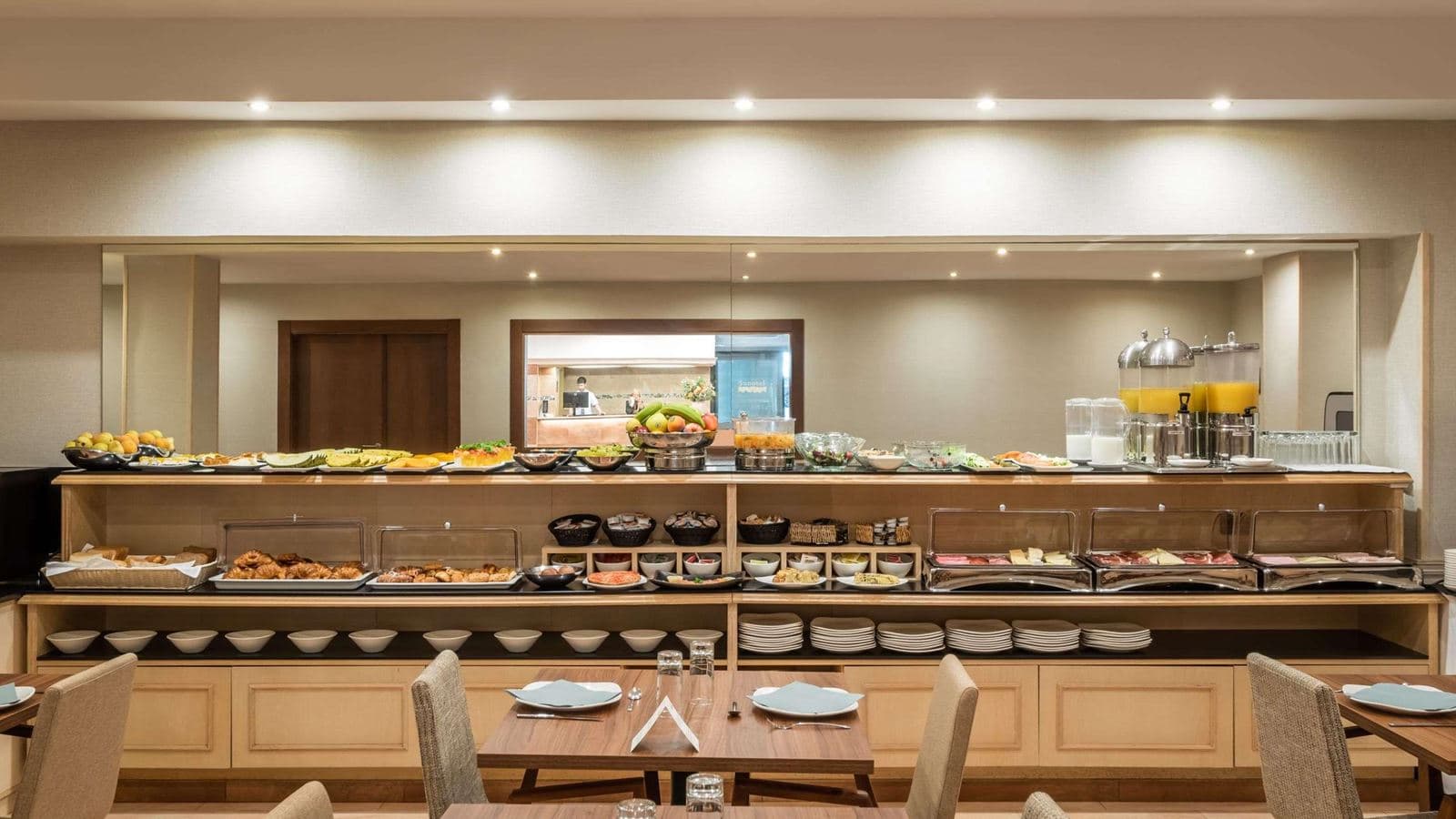 restaurants-restaurants