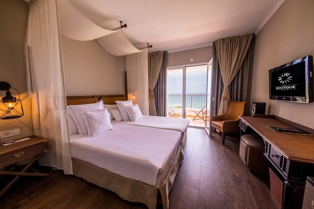 rooms-double-superior-sea-view