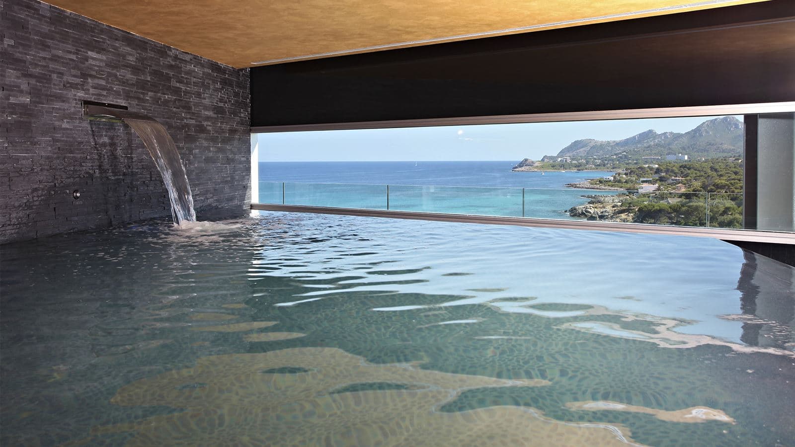 pools-indoor-pool