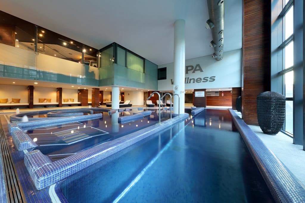 pools-indoor-pool