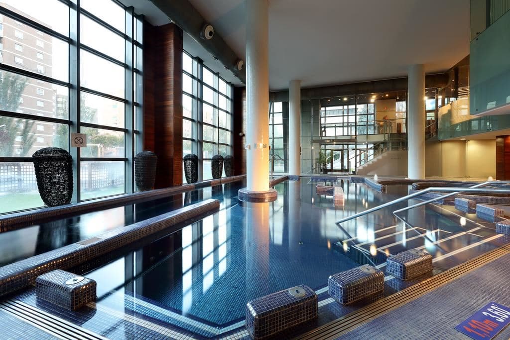 pools-indoor-pool