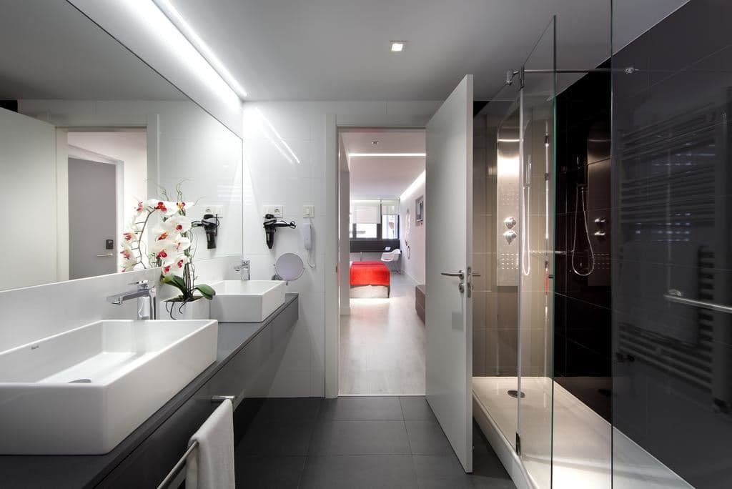 rooms-twin-room