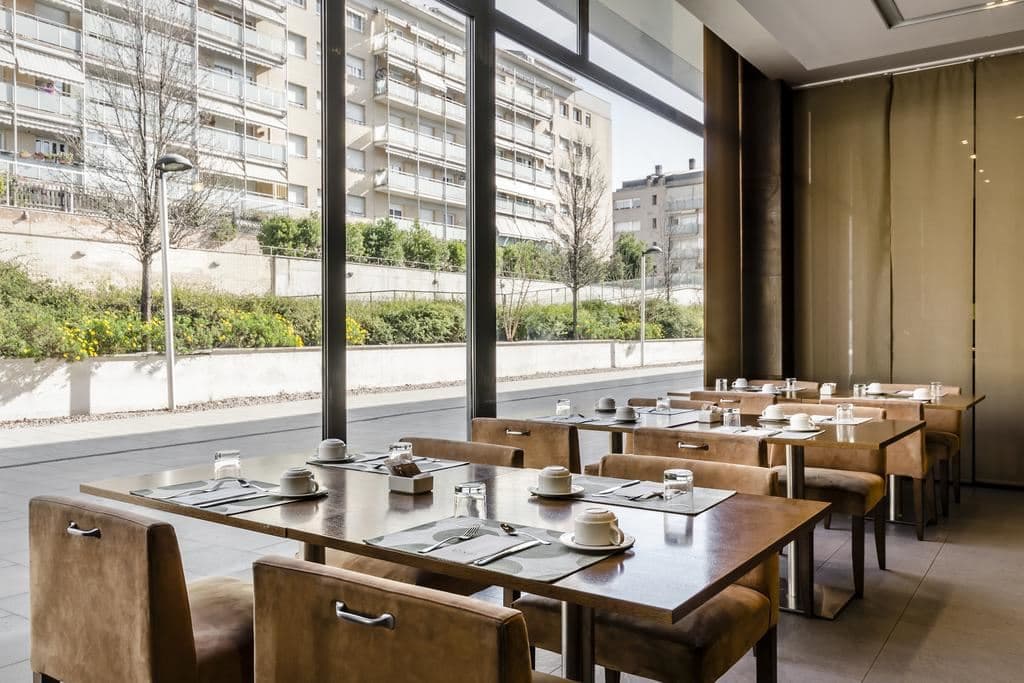 restaurants-restaurant