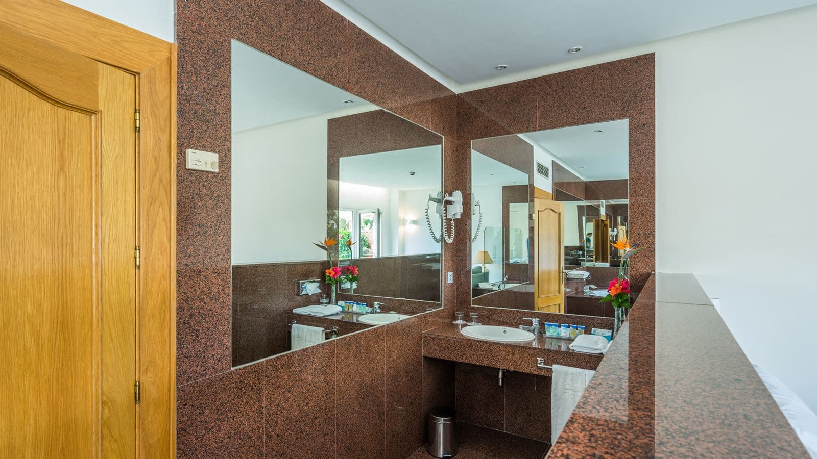 rooms-junior-suite