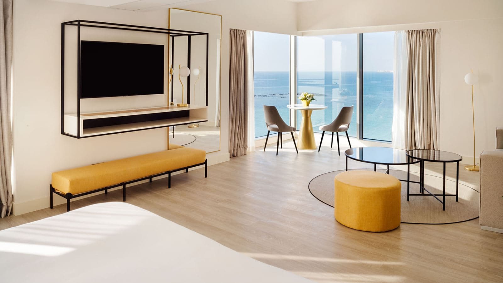 rooms-sute-sea-view