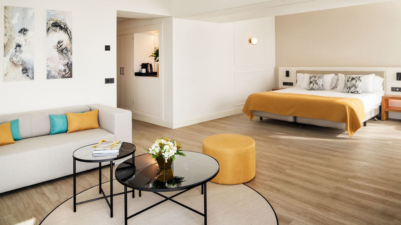 rooms-sute-sea-view