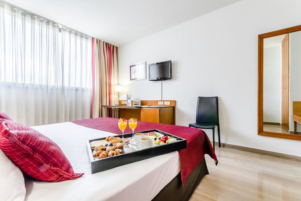 rooms-twin-room