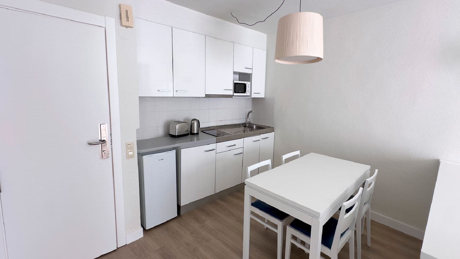 rooms-apartment-1