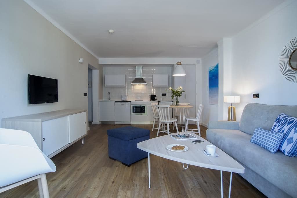 rooms-apartment-2-bedrooms