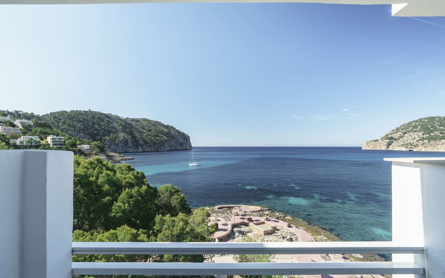 rooms-double-superior-frontal--sea-view