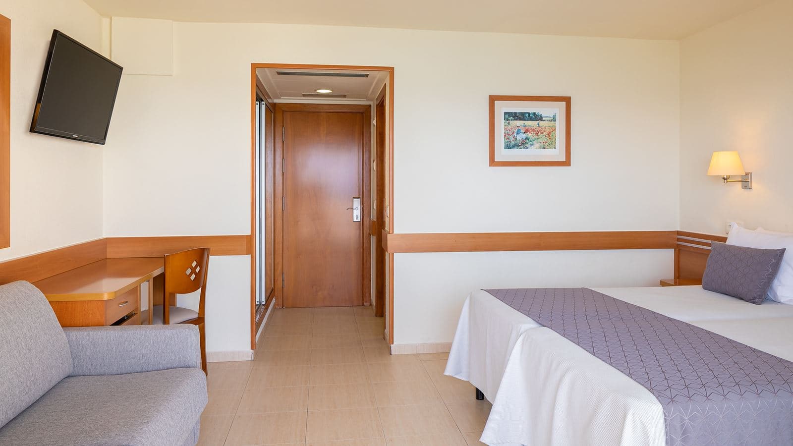 rooms-standard-room