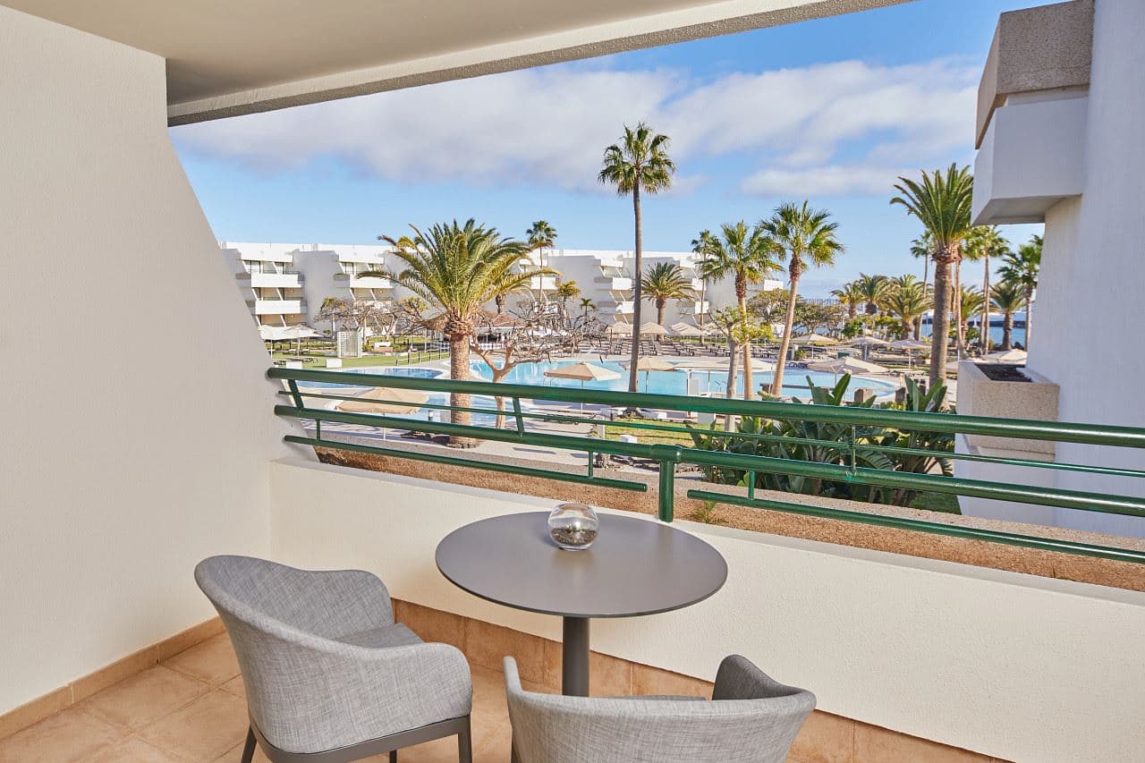 rooms-double-pool-view-preffered-club-balcony-or-terrace