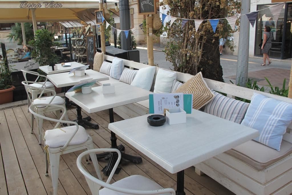 restaurants-restaurants