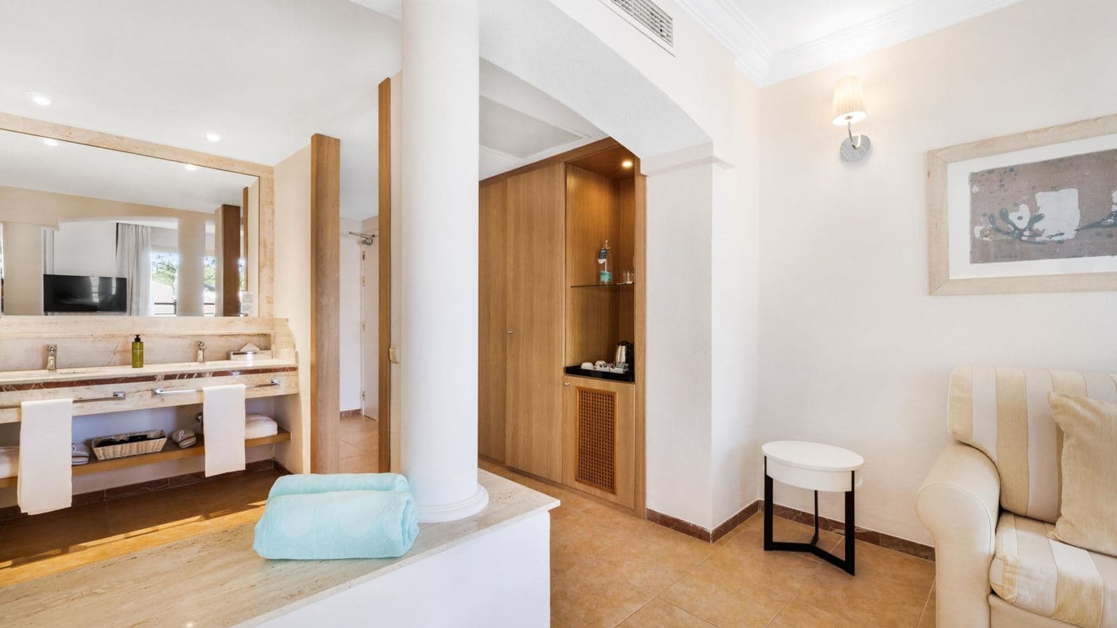 rooms-junior-suite