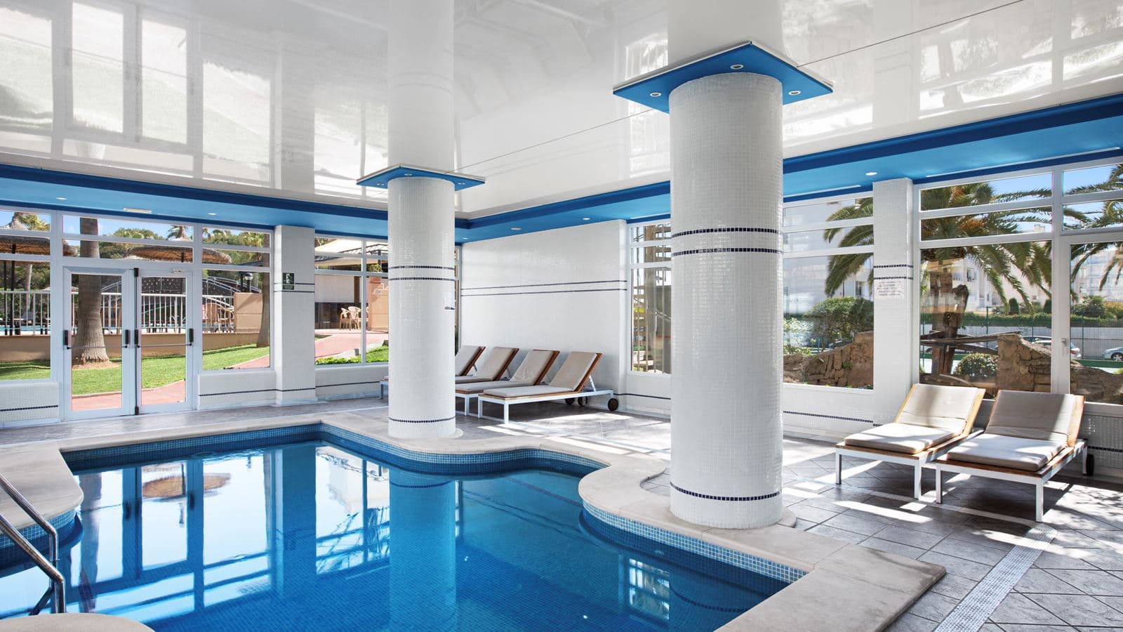 pools-indoor-pool