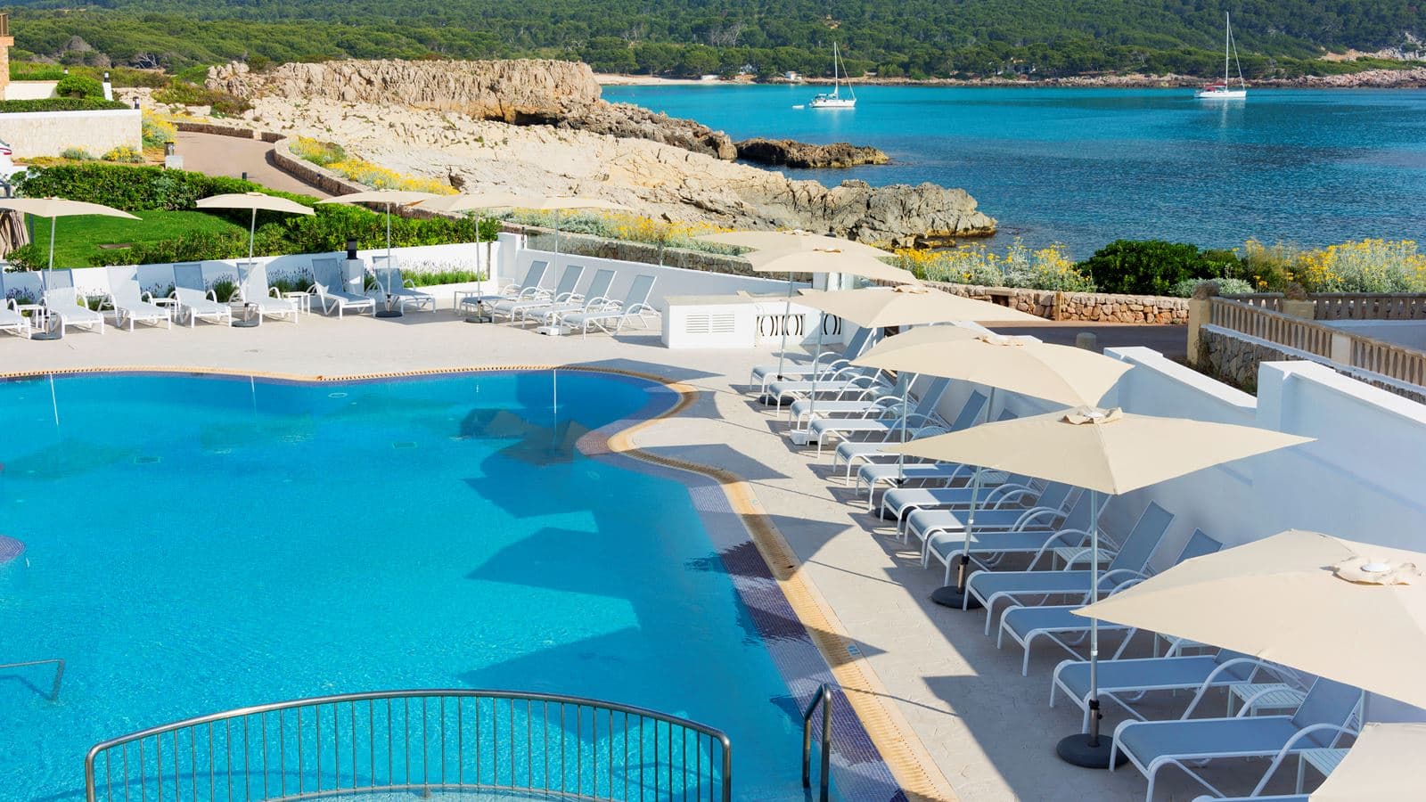 pools-outdoor-pool