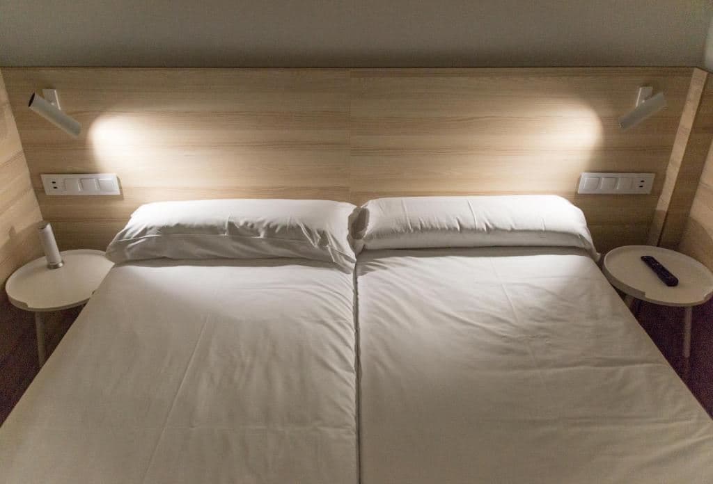 rooms-double-single-use-standard