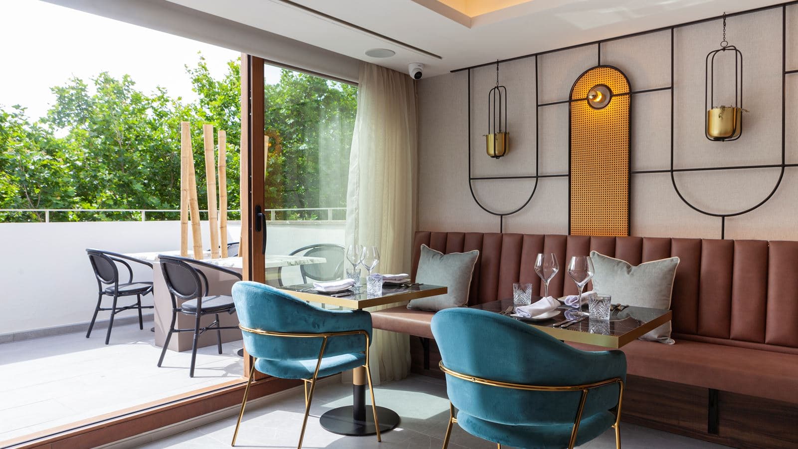 restaurants-lounge