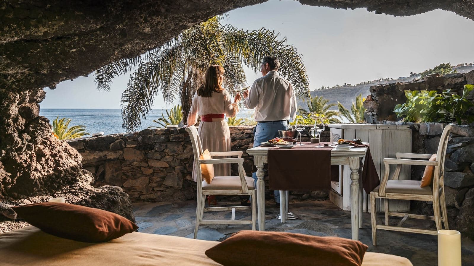 restaurants-el-laurel-club-laurel