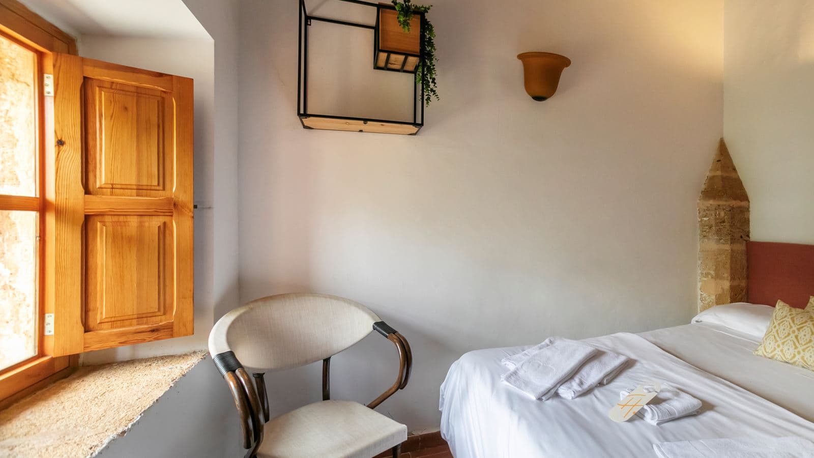 rooms-economic-room