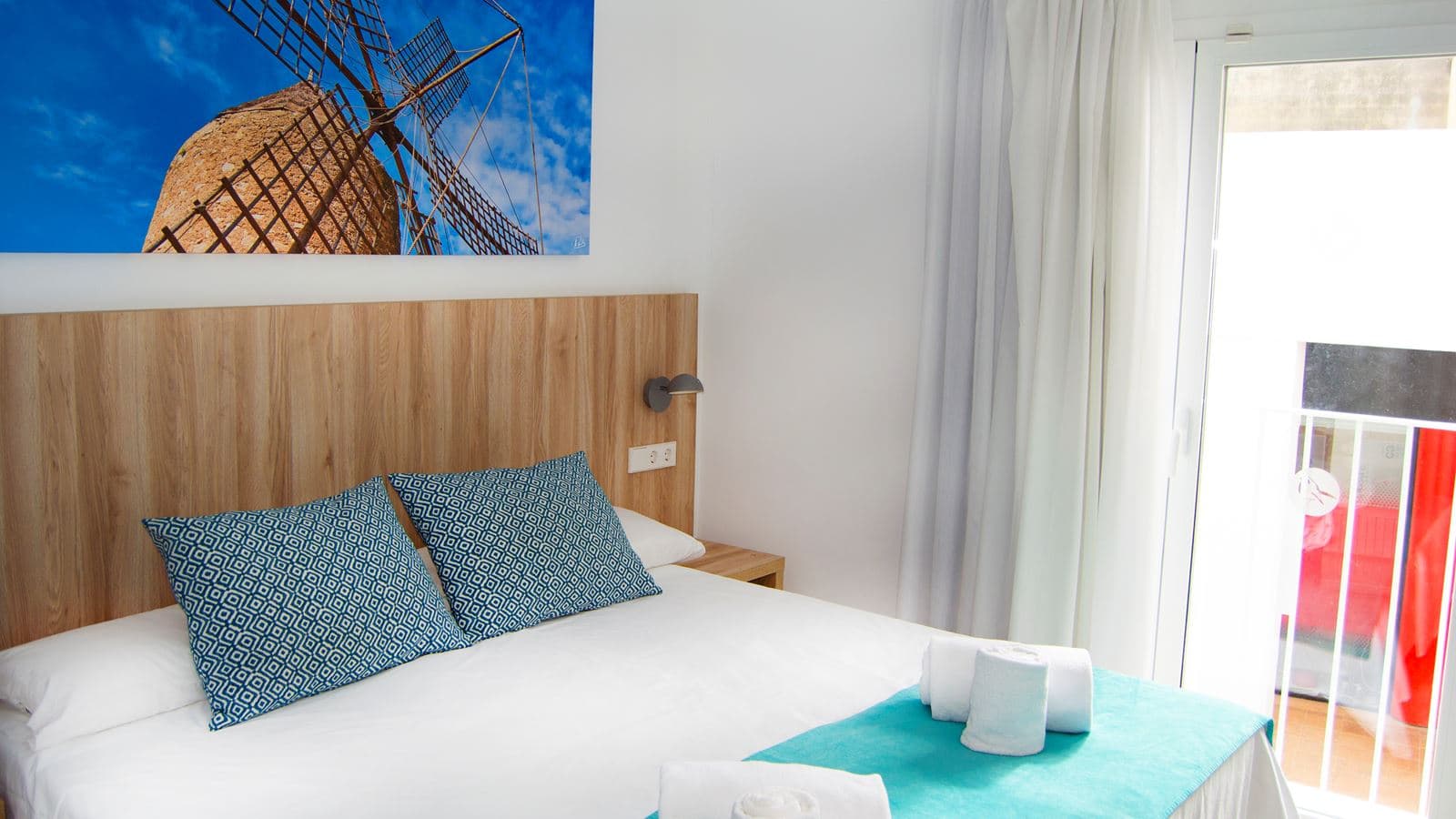 rooms-economy-double-room