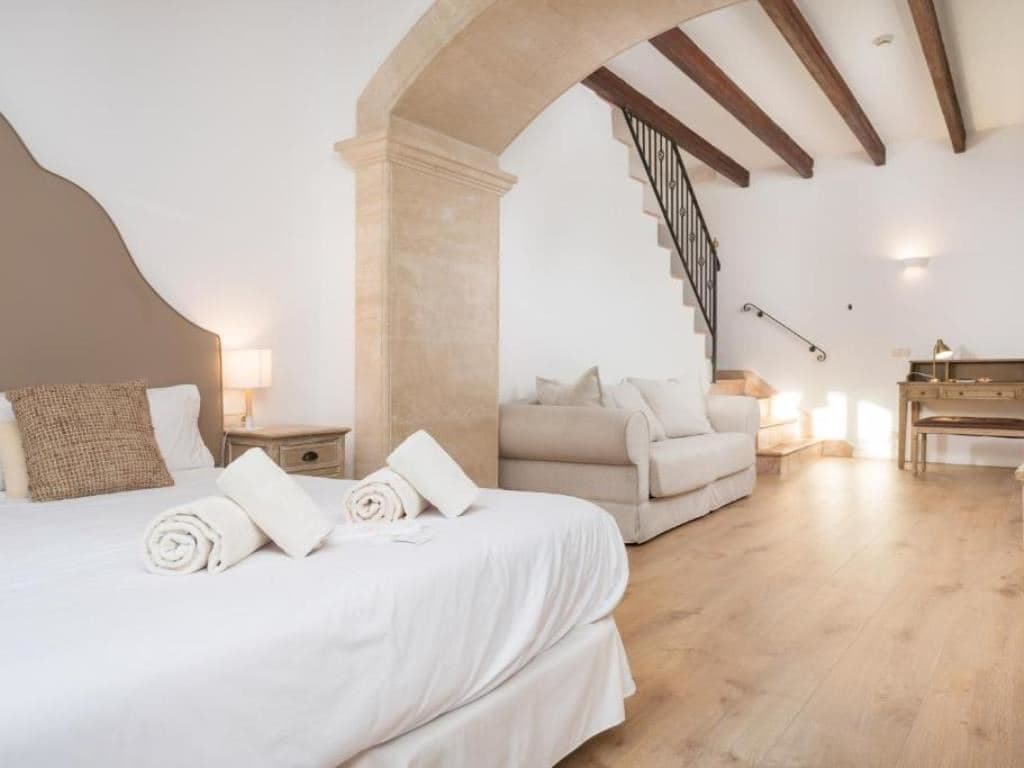 rooms-family-room