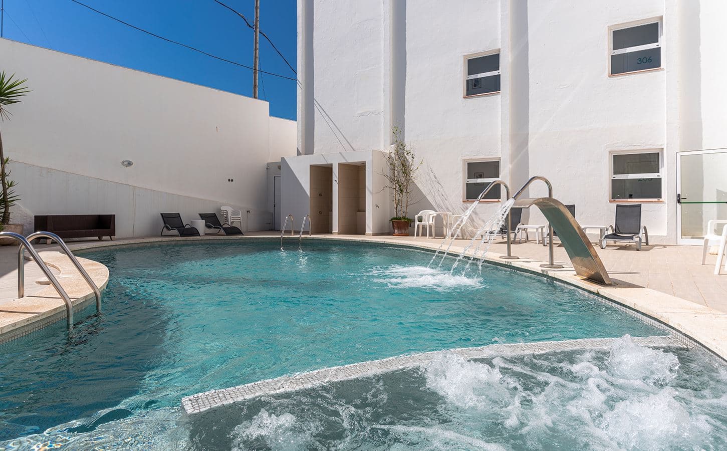 pools-pools