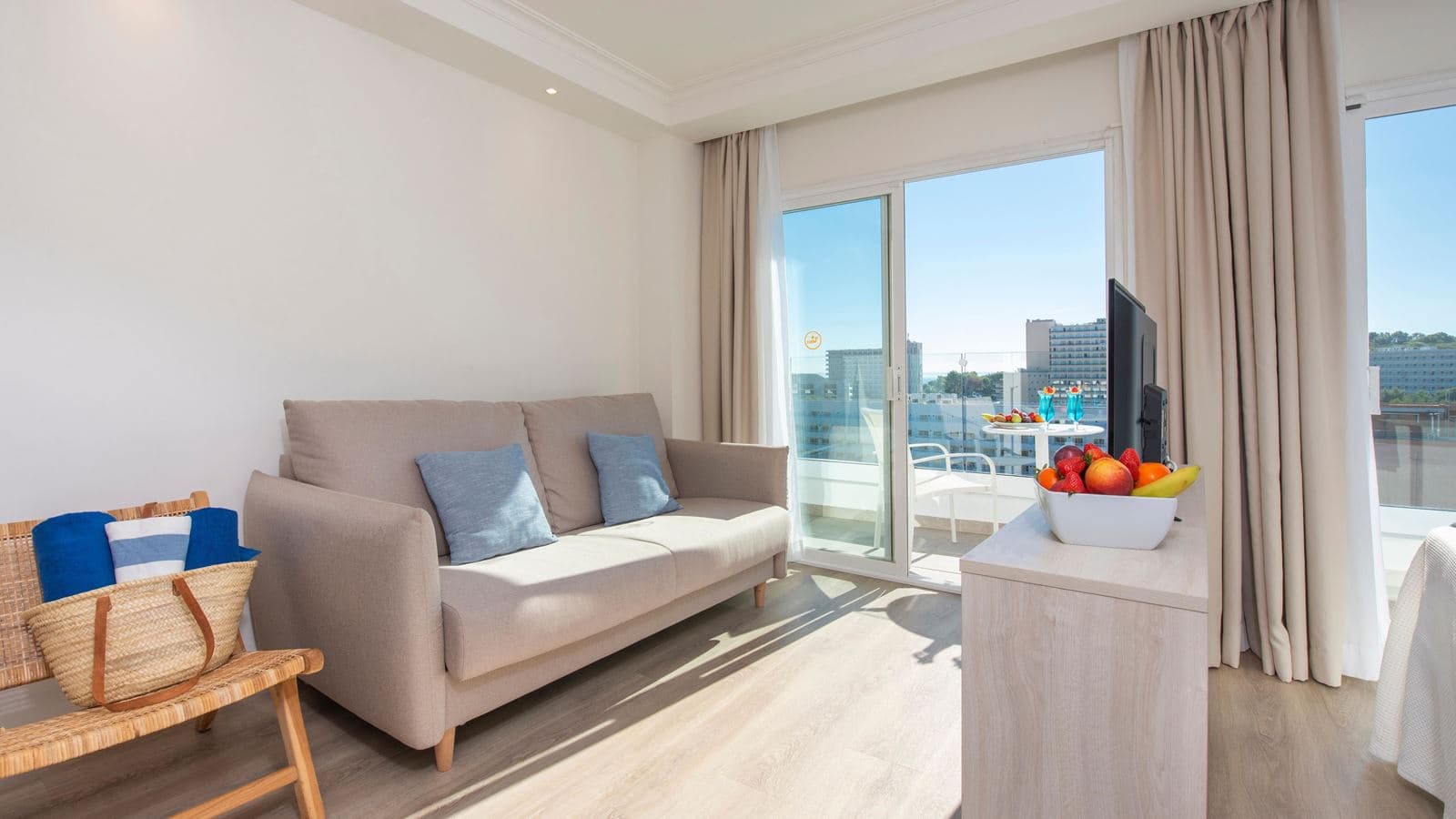 rooms-junior-suite
