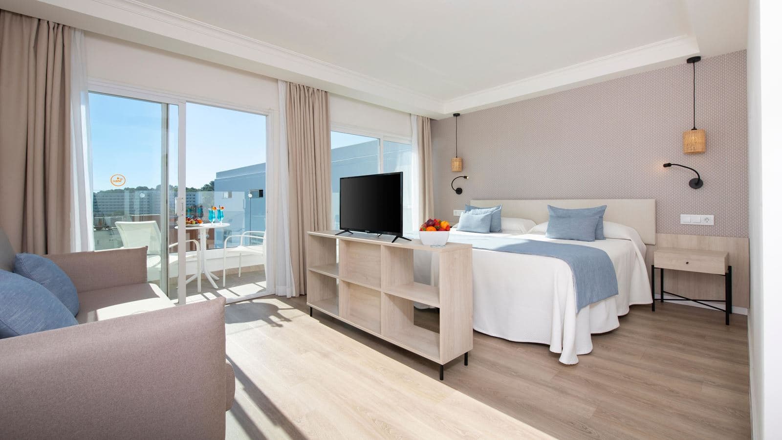 rooms-junior-suite