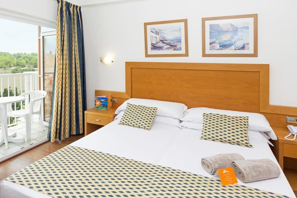 rooms-double-room
