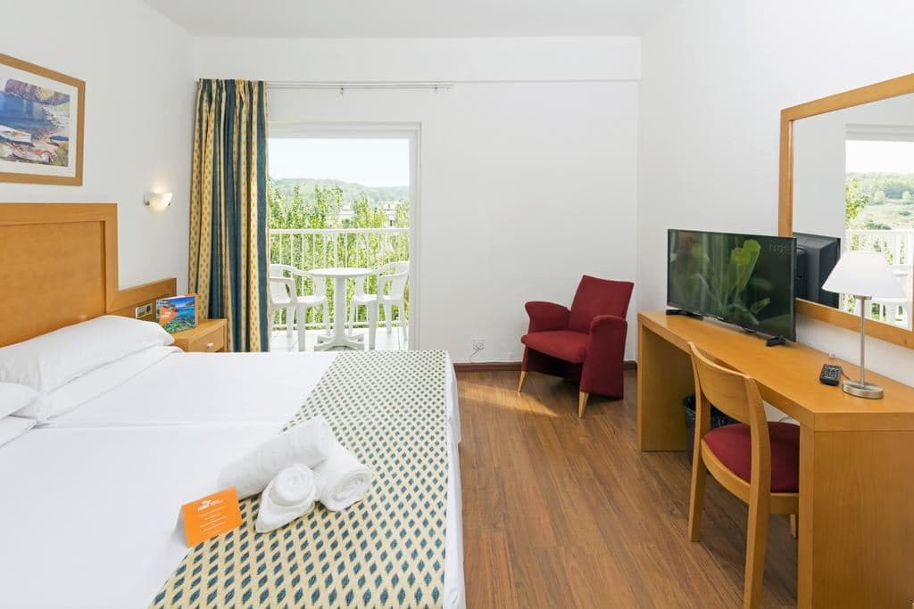 rooms-single-room