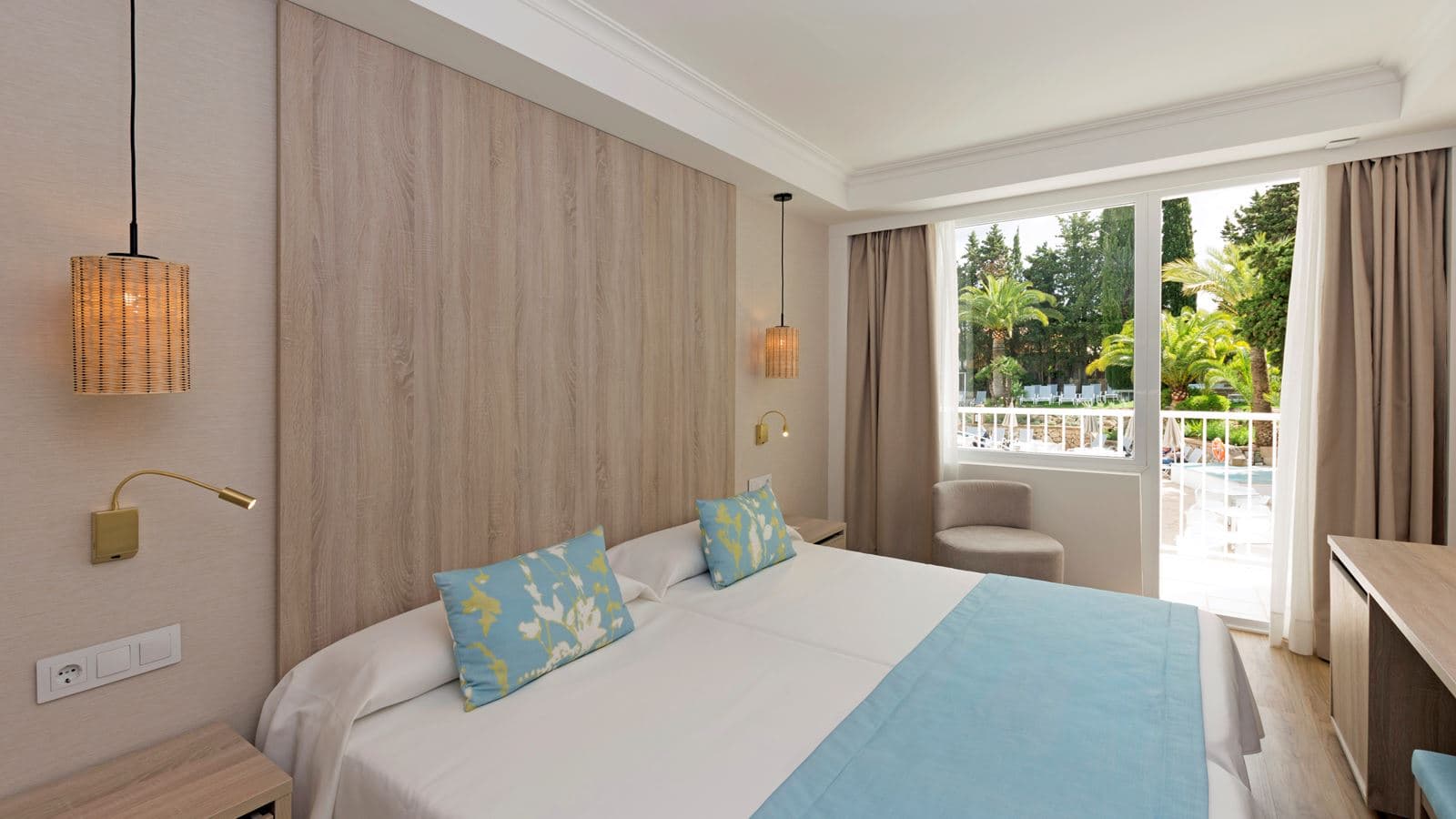 rooms-double-room