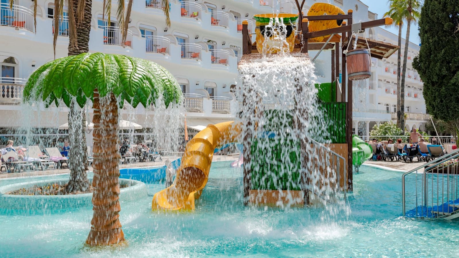 water-park-water-park