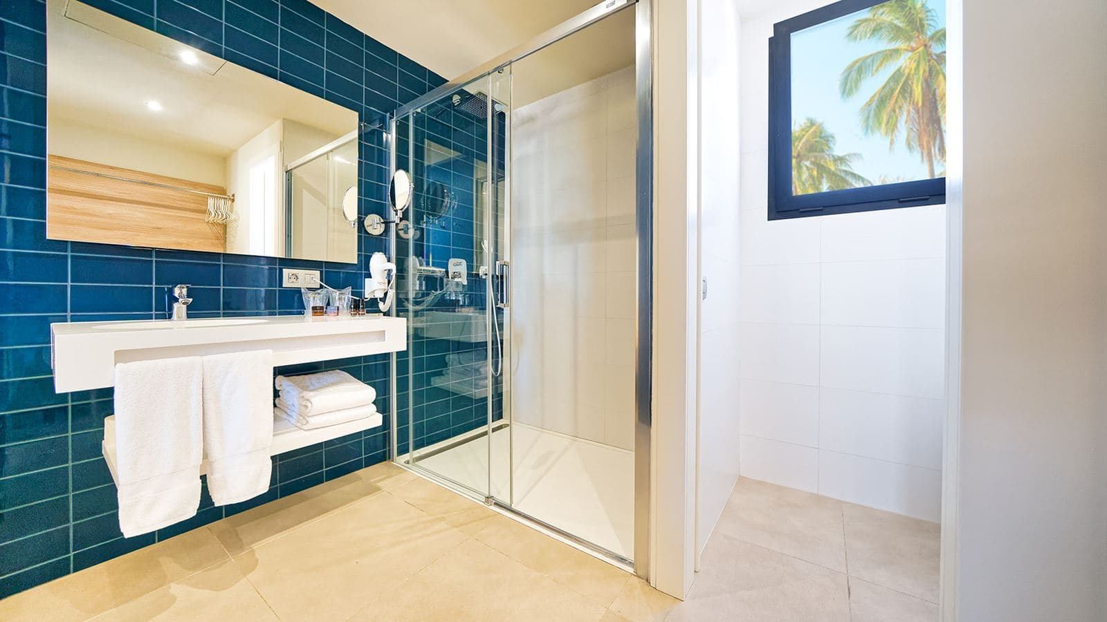 rooms-double-deluxe-with-terrace