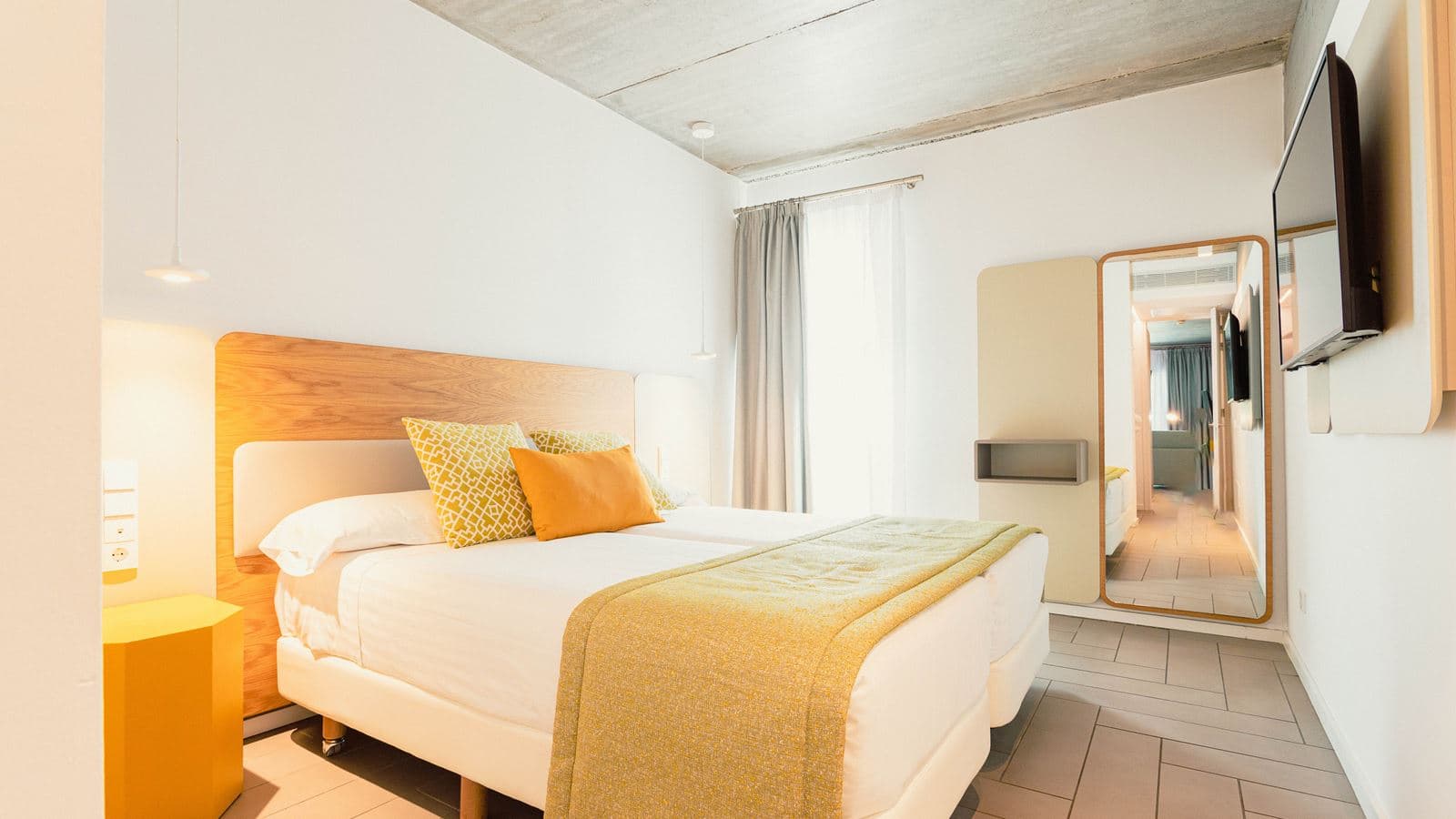 rooms-classic-holiday-home-2-bedrooms-with-terrace