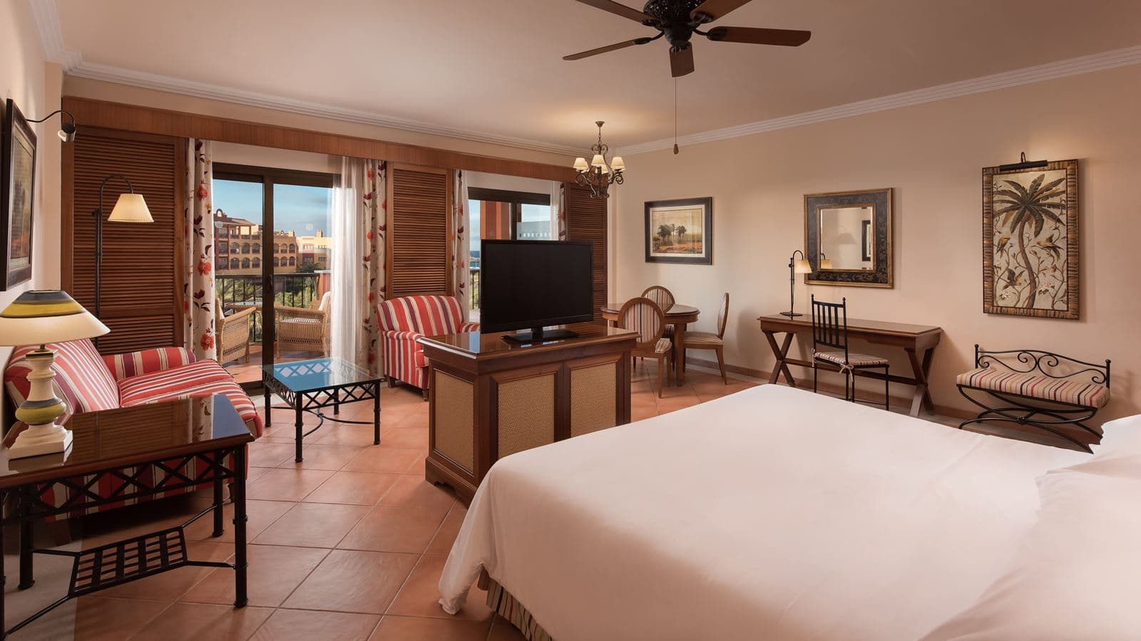 rooms-junior-suite-deluxe-sea-view-balcony-or-terrace