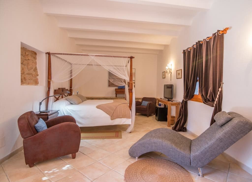 rooms-double-or-twin-standard