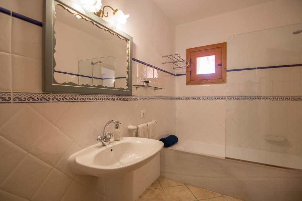 rooms-double-or-twin-standard