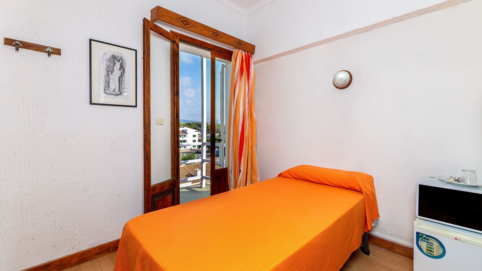 rooms-double-or-twin-economy