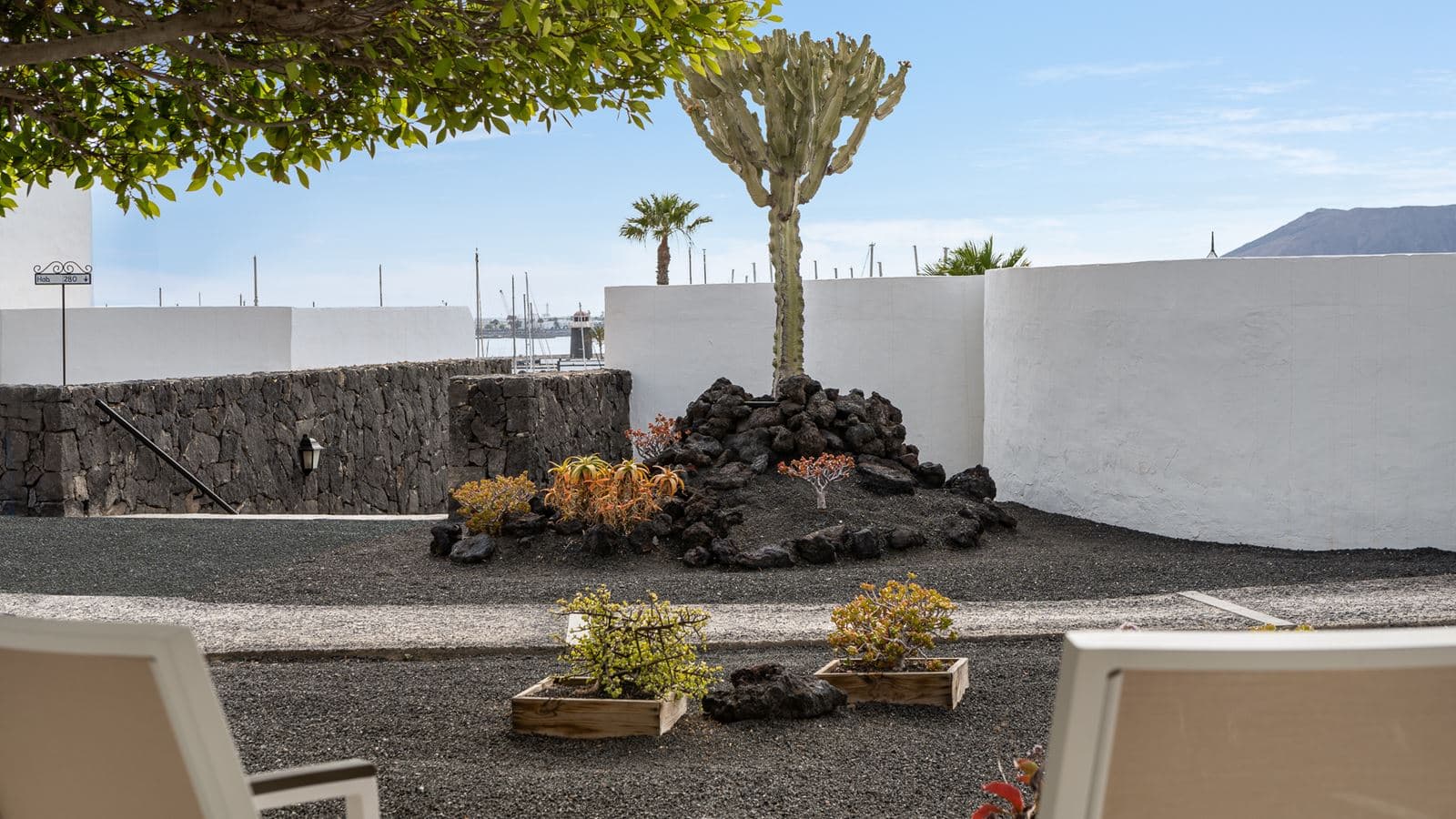 rooms-double-room-garden-view-dblgv