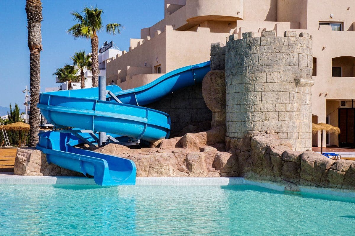 pools-outdoor-childrens-pool