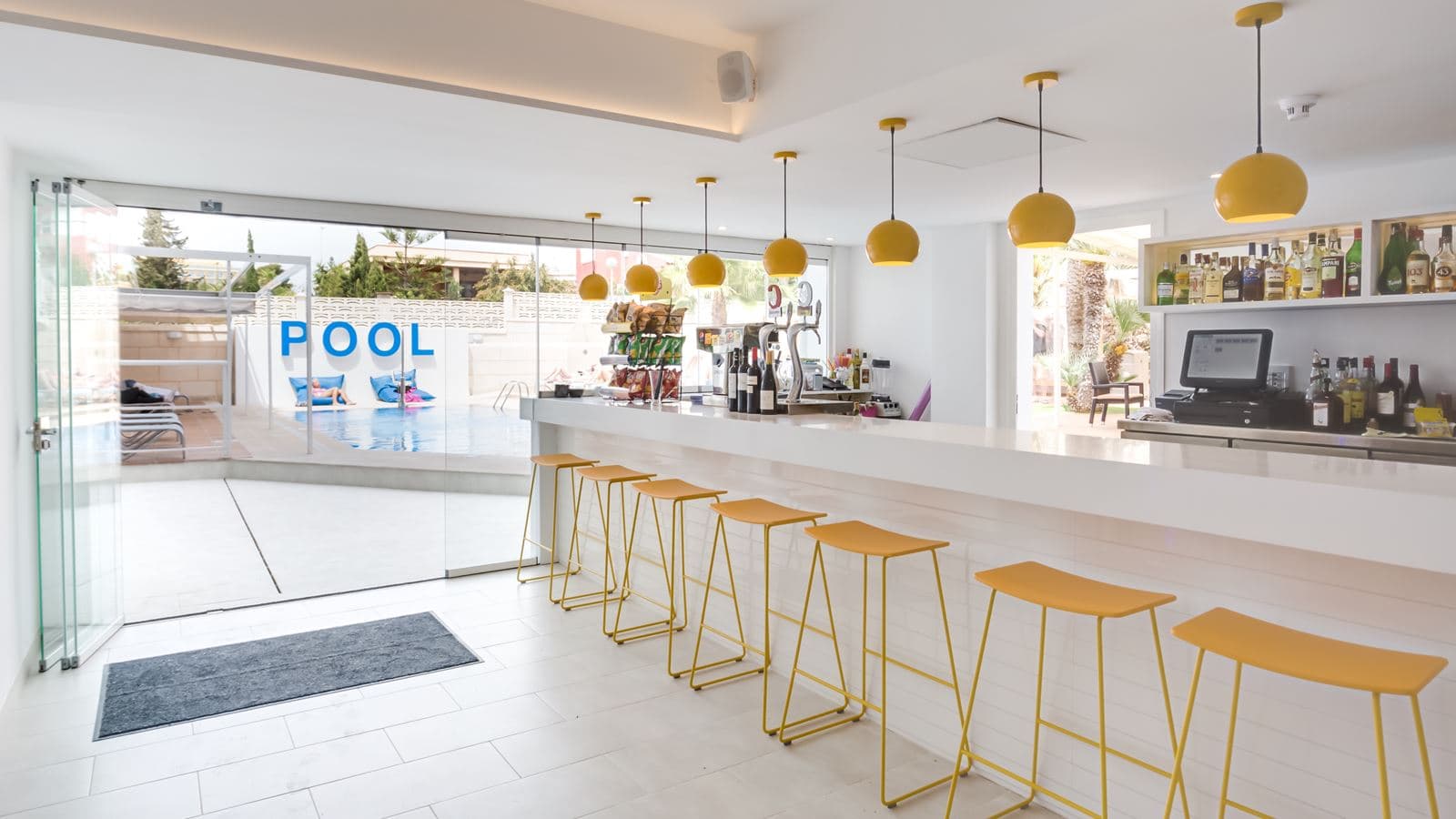 bars-snack-bar