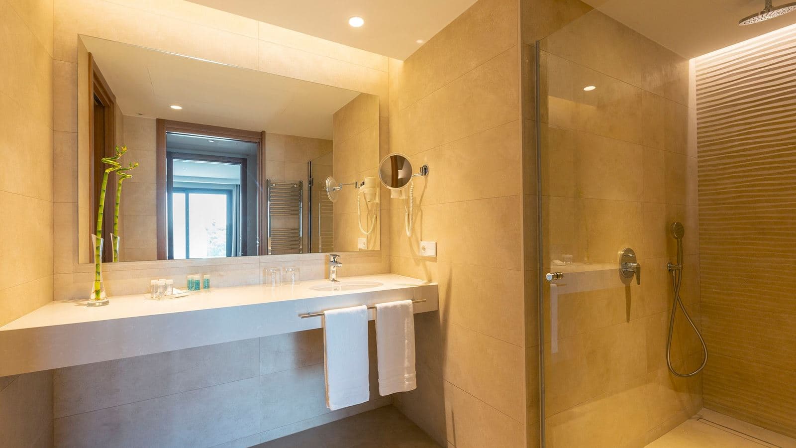 rooms-double-frontal-sea-view