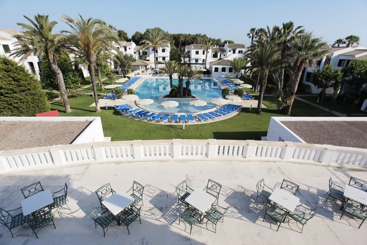 pools-outdoor-pool