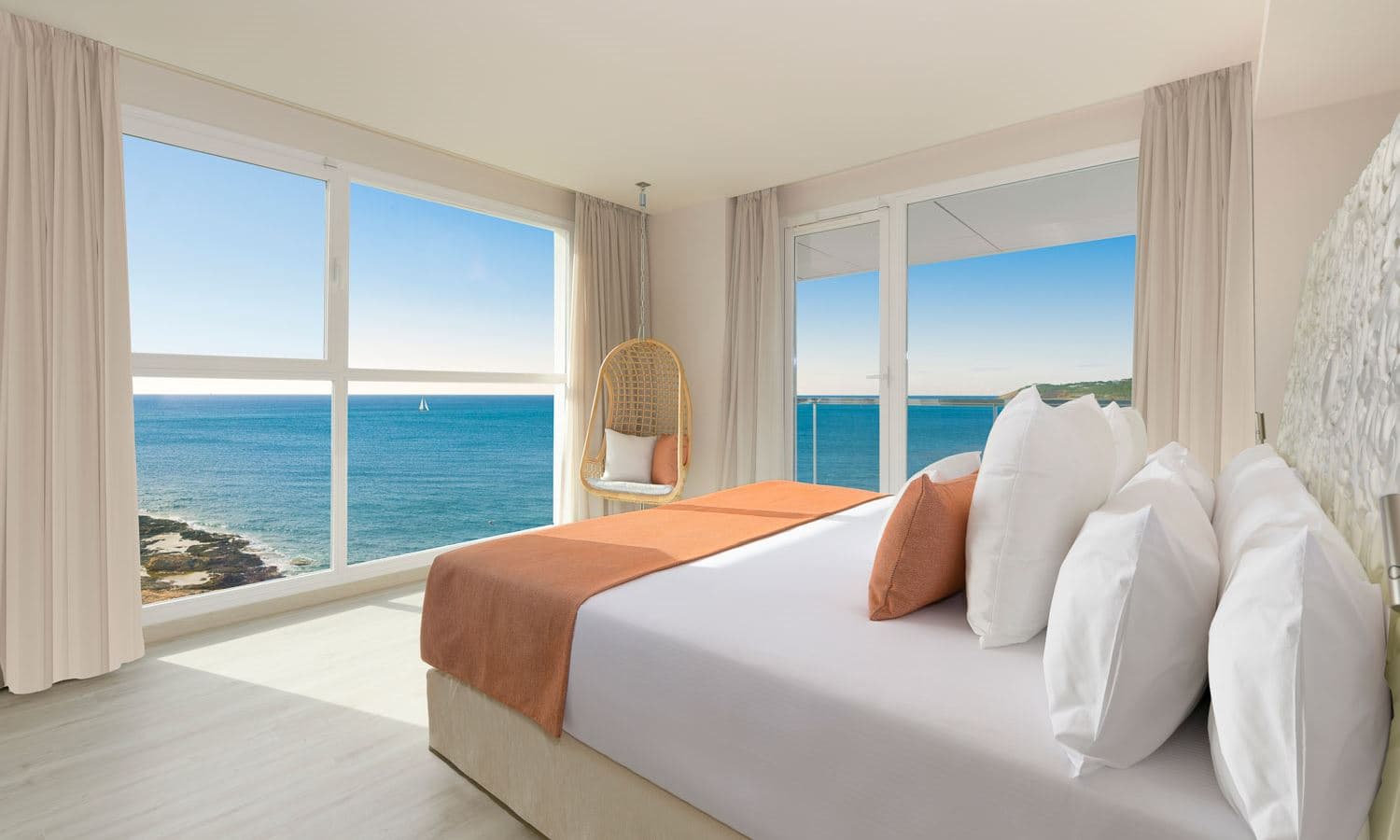 rooms-junior-suite--the-one