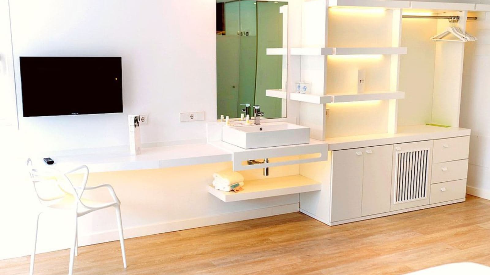 rooms-garden-terrace-room